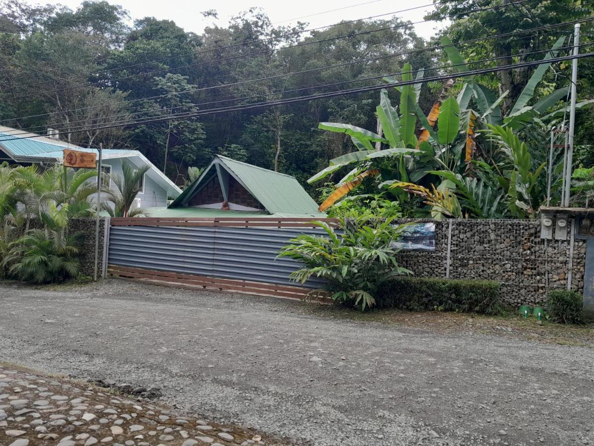 Hotel Casas Guaney Manuel Antonio Esterno foto